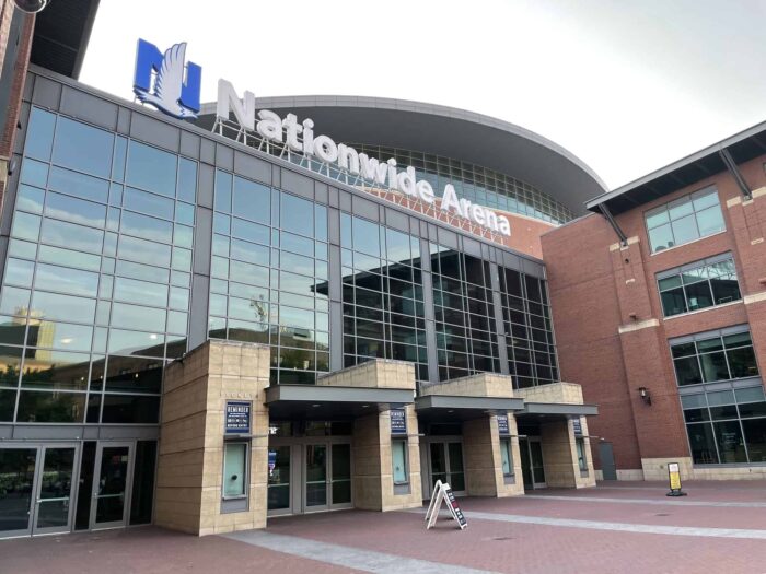 How to get to Nationwide Arena in Columbus by Bus?